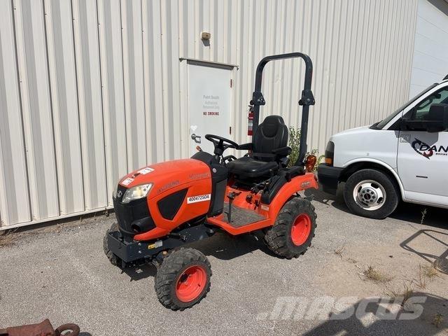 Kubota BX2380 Kompaktie traktori