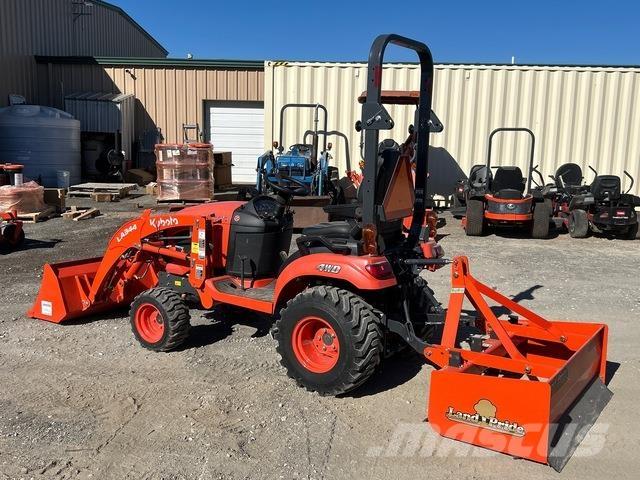 Kubota BX2680 Kompaktie traktori
