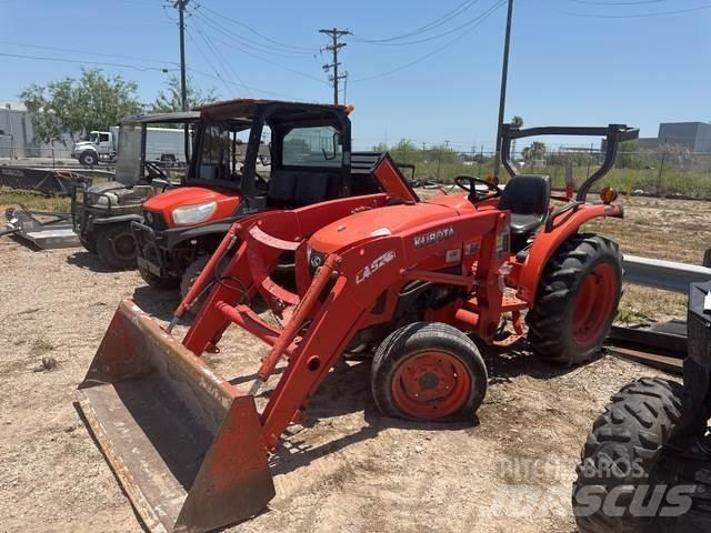 Kubota L2501DT Kompaktie traktori