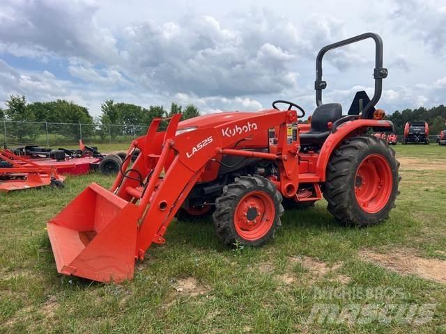Kubota L3301DT Kompaktie traktori