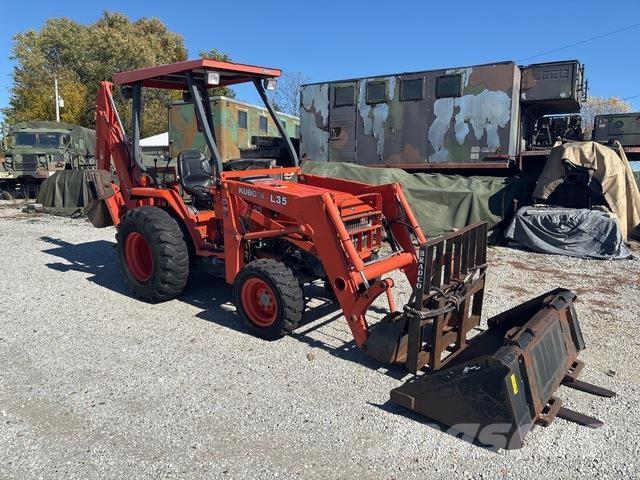 Kubota L35 Ekskavatori-iekrāvēji