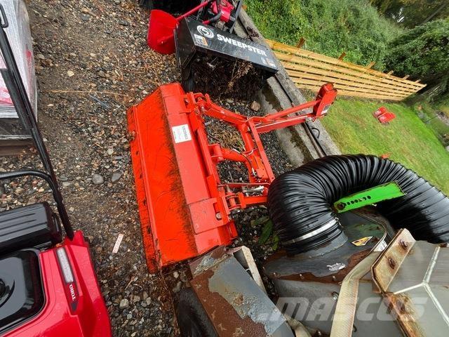 Kubota LA344S Būvniecība- Citi