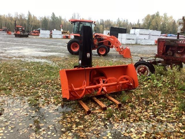 Kubota LMX3174 Būvniecība- Citi