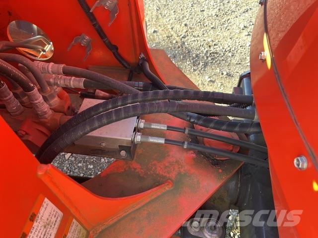 Kubota R530E Iekrāvēji uz riteņiem