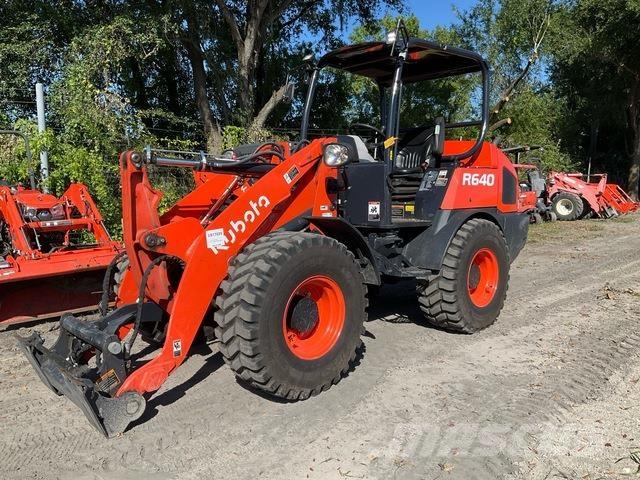 Kubota R640R41 Iekrāvēji uz riteņiem