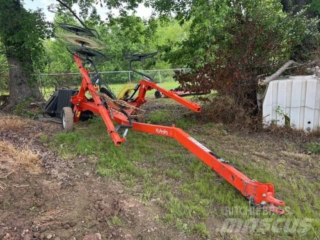 Kubota RA210CR Grābekļi un siena ārdītāji