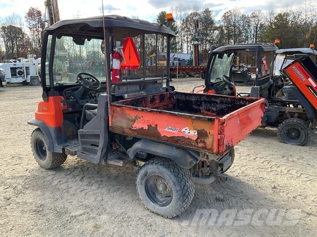 Kubota RTV-900 Komunālās mašīnas