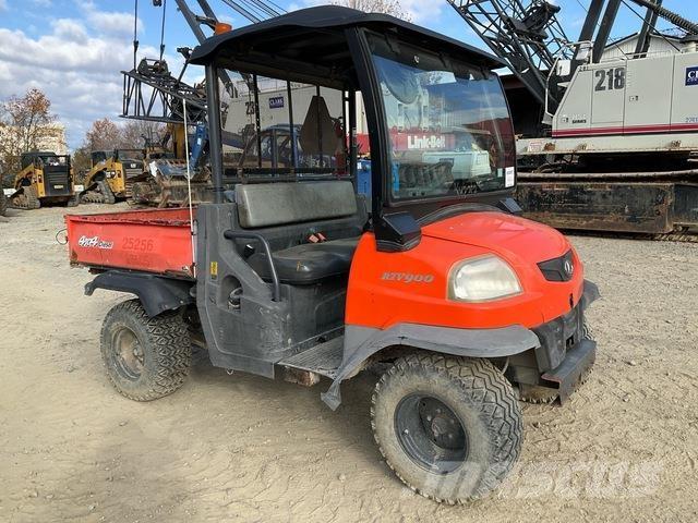 Kubota RTV-900 Komunālās mašīnas