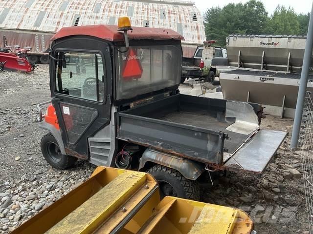 Kubota RTV900 Komunālās mašīnas