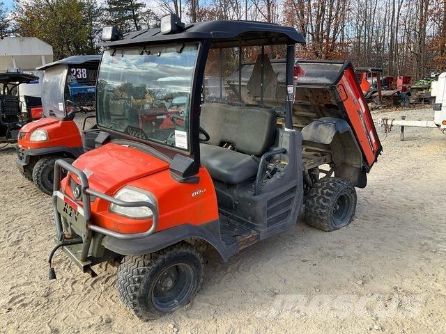 Kubota RTV900 Komunālās mašīnas