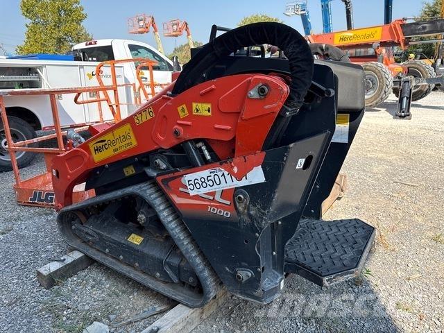 Kubota SCL1000 Lietoti riteņu kompaktiekrāvēji
