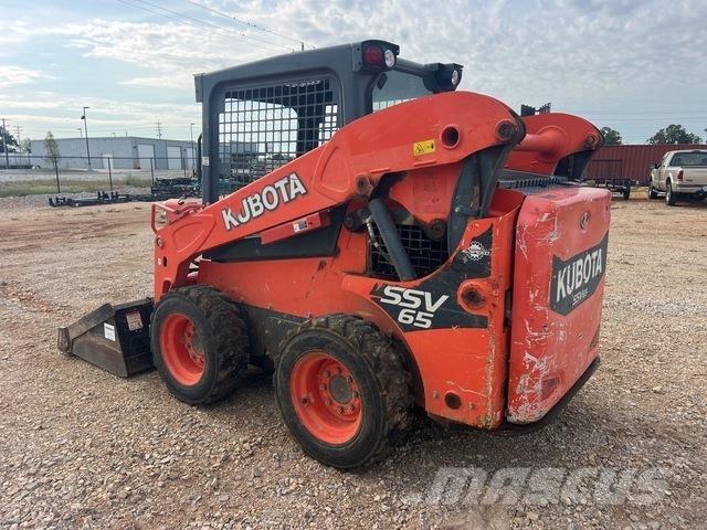 Kubota SSV65P Lietoti riteņu kompaktiekrāvēji