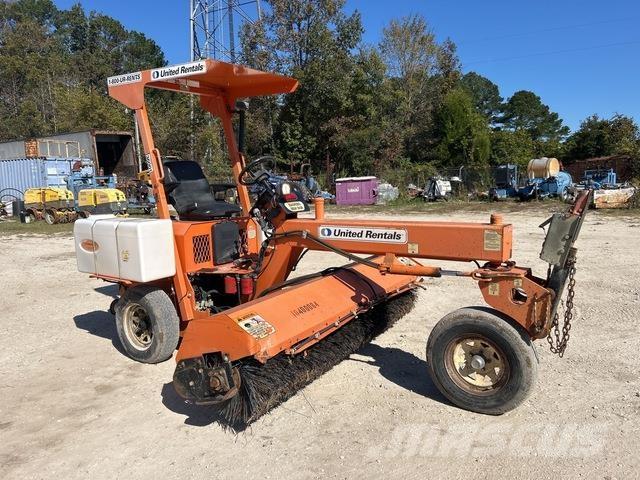 Lay-Mor SM 300 Iekštelpu slaucīšanas iekārtas