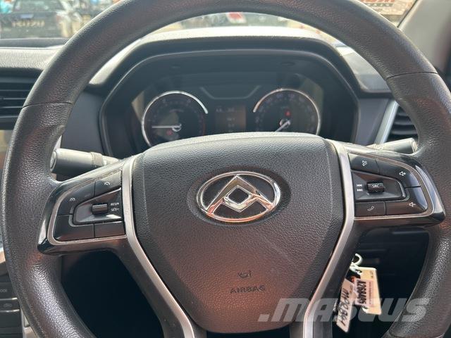 LDV T60 Vieglais kravas automobilis/izkraušana no sāniem