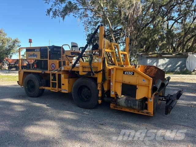 LeeBoy 4130 Asfaltēšanas mašīnu papildaprīkojums