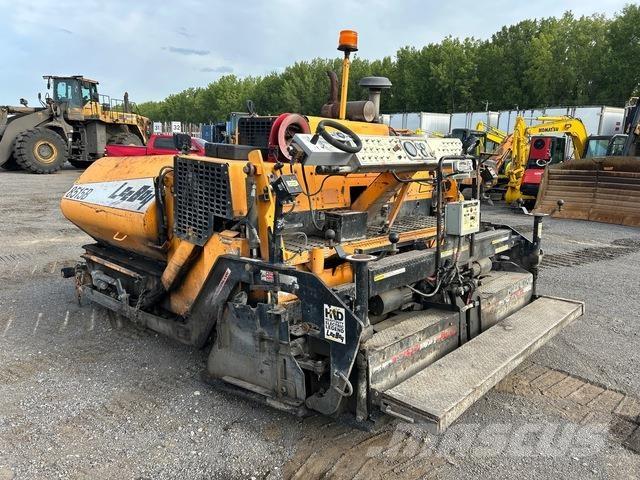 LeeBoy 8515B Asfalta klājēji