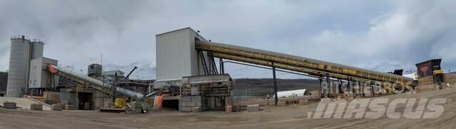 Liebherr  Betona krātuves