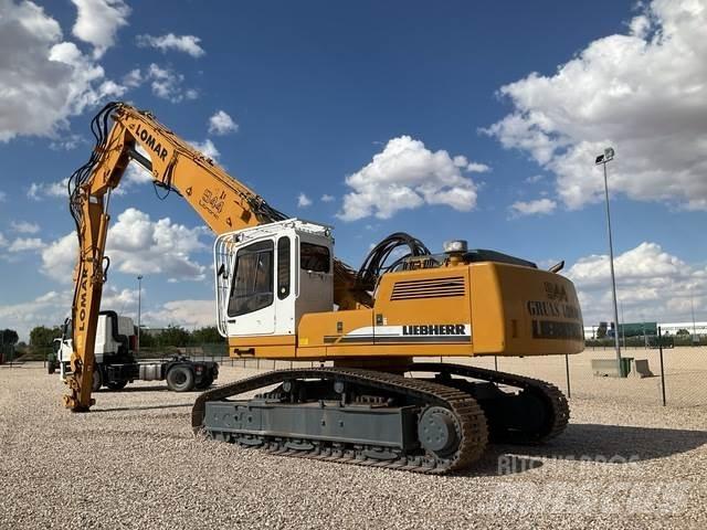 Liebherr R944V Demontāžas ekskavators