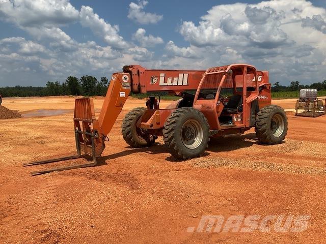 Lull 944E-42 Teleskopiskie manipulatori