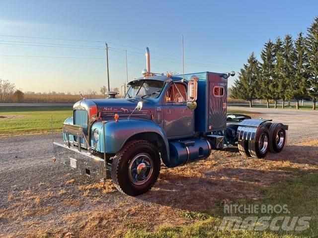Mack B-61 Vilcēji