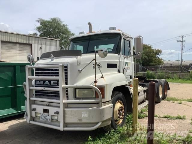 Mack CH613 Vilcēji
