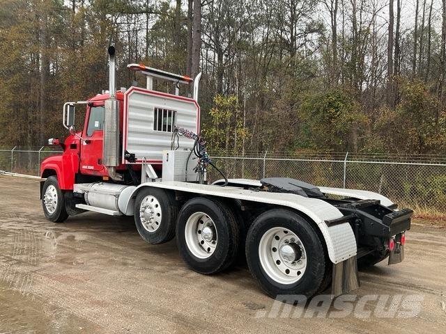 Mack CHN613 Vilcēji