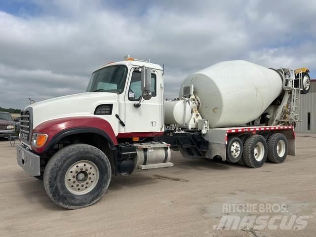 Mack CV513 Citi
