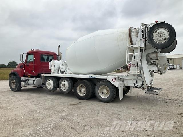 Mack CV513 Citi