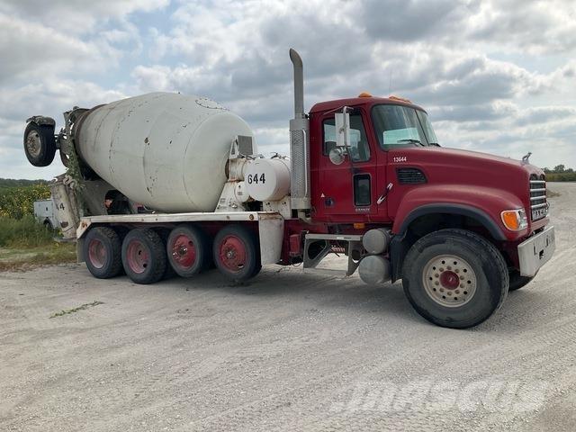 Mack CV513 Citi