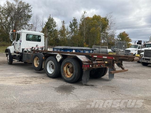 Mack CV713 Kravas automašinas konteineru vedeji