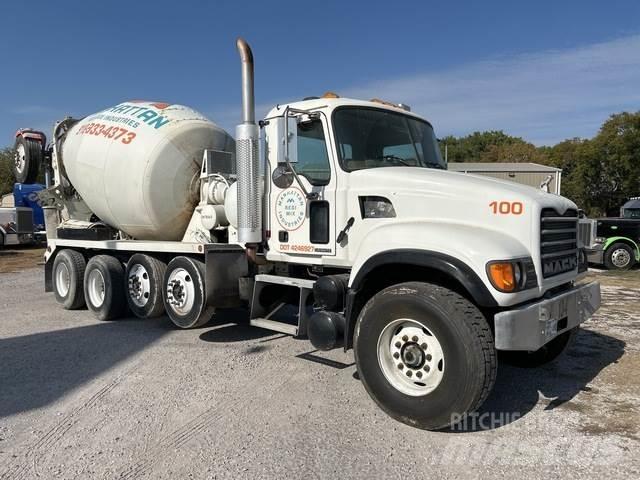 Mack CV713 Citi
