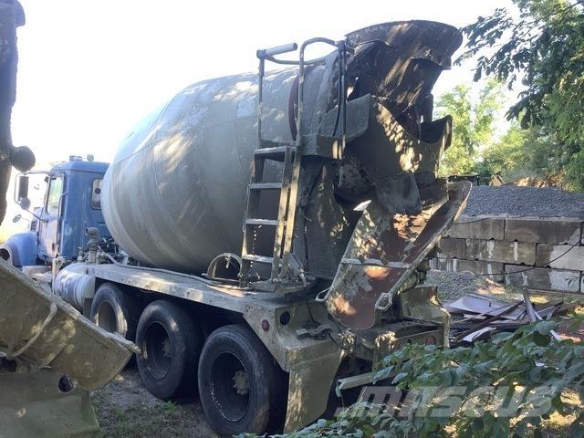 Mack CV713 Pašizgāzējs