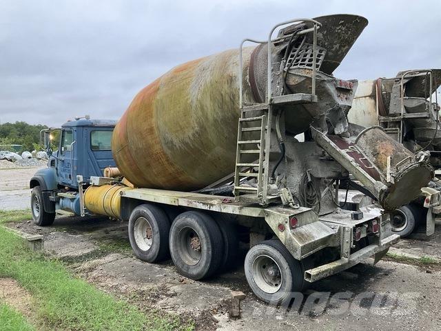 Mack CV713 Citi
