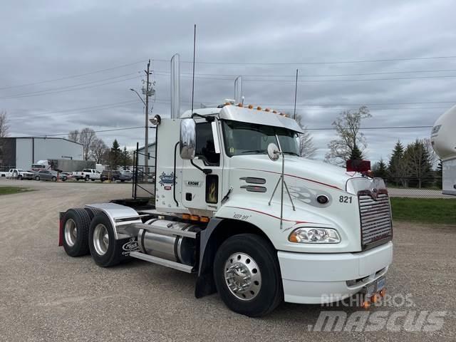 Mack CXN613 Vilcēji