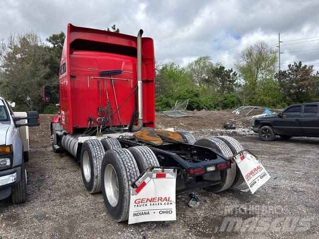Mack CXU613 Vilcēji