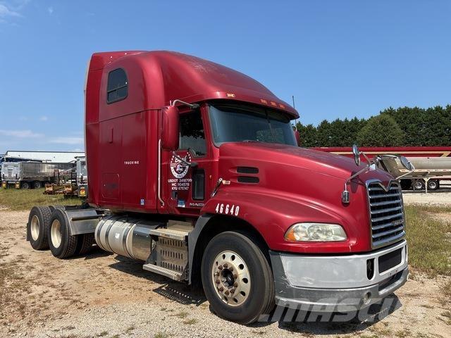 Mack CXU613 Vilcēji