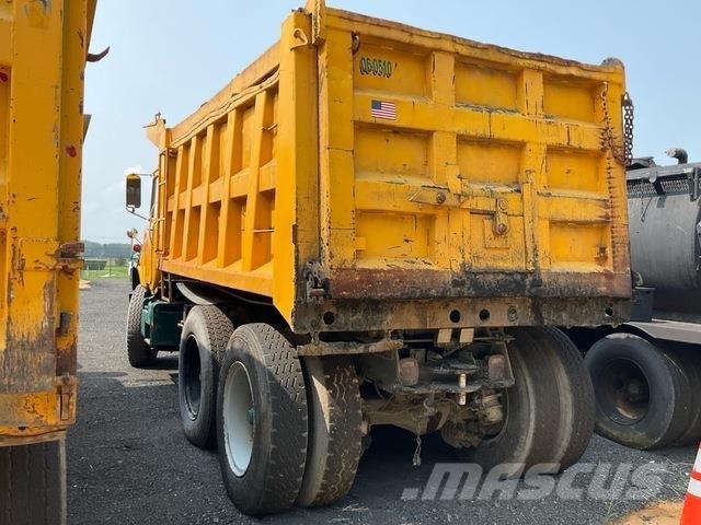 Mack DM686SX Pašizgāzējs