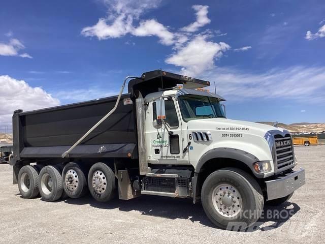 Mack GR104F Pašizgāzējs