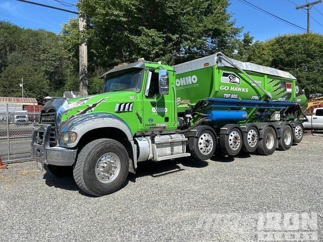 Mack GU713 Akmens/betona mašīnas