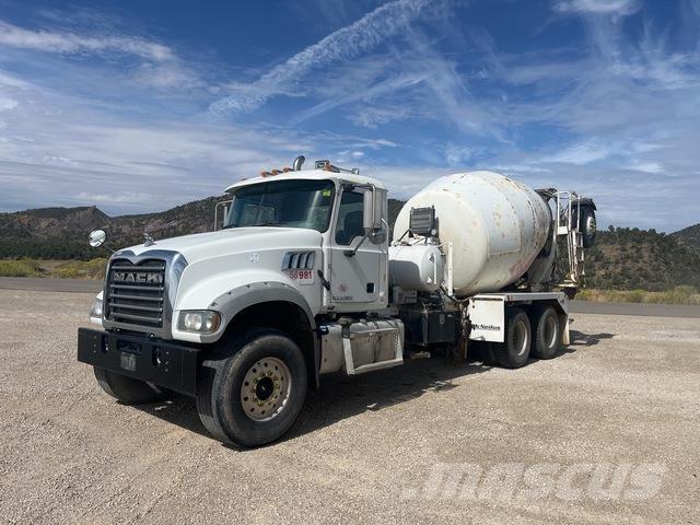 Mack GU713 Citi