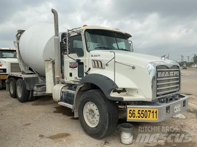 Mack GU813 Citi
