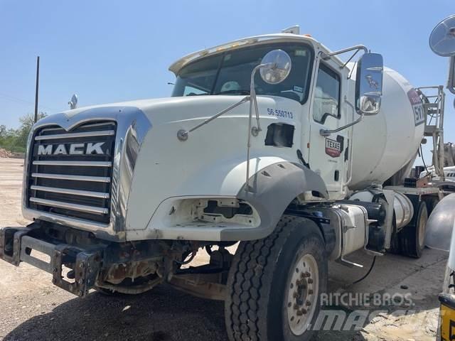 Mack GU813 Citi