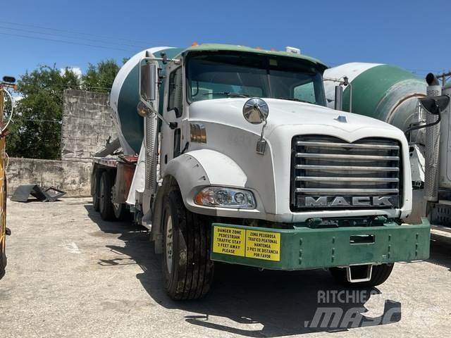 Mack GU813 Citi
