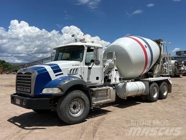 Mack GU813 Citi
