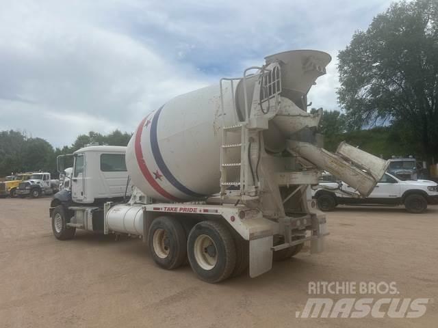 Mack GU813 Citi