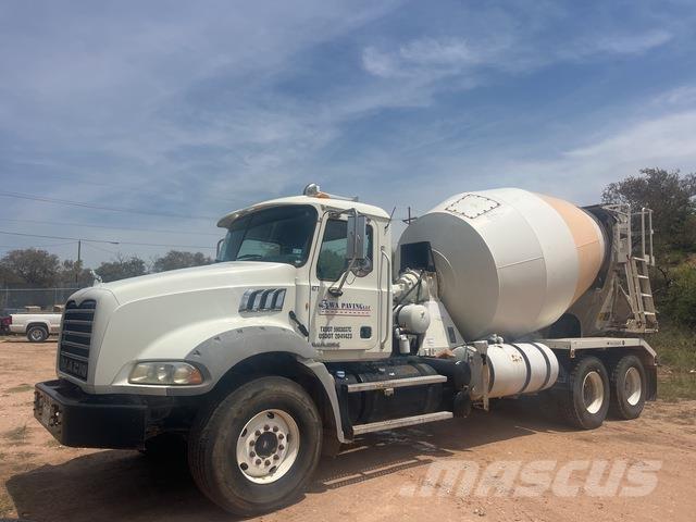 Mack GU813 Citi