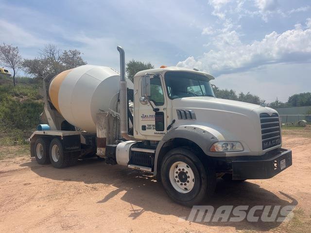 Mack GU813 Citi