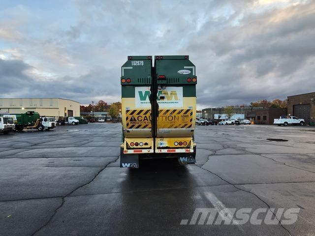 Mack LEU613 Atkritumu izvešanas transports