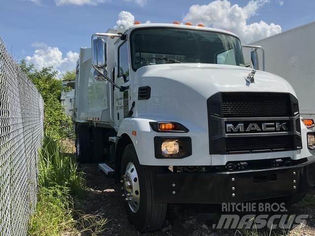 Mack MD Atkritumu izvešanas transports