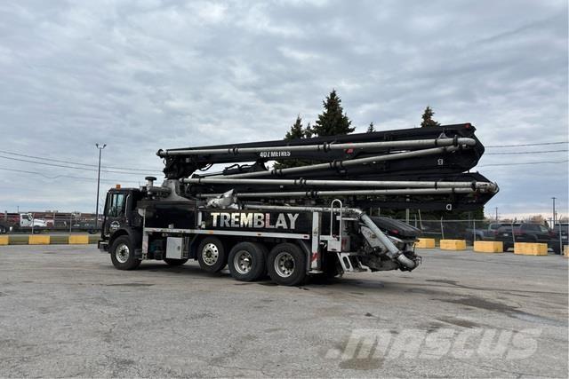 Mack MRU613 Kravas mašīna- betona sūknis